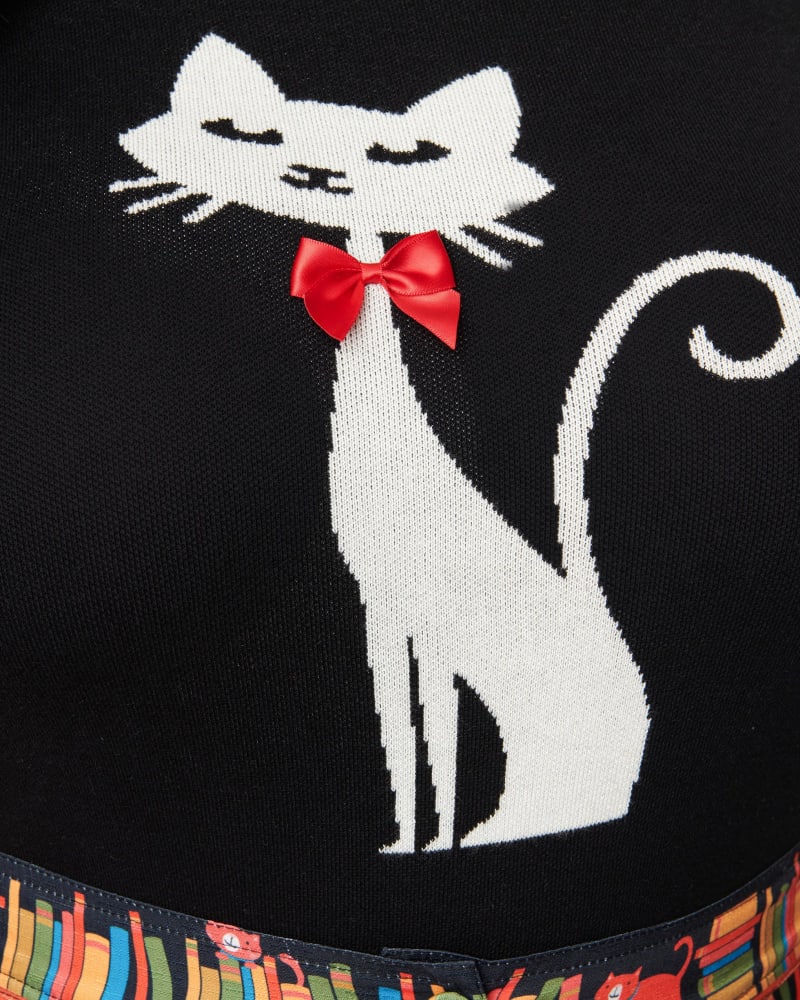 White hotsell cat sweater